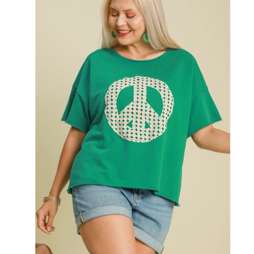 🌹 “The Kelly" Green Peace Lace Applique Top